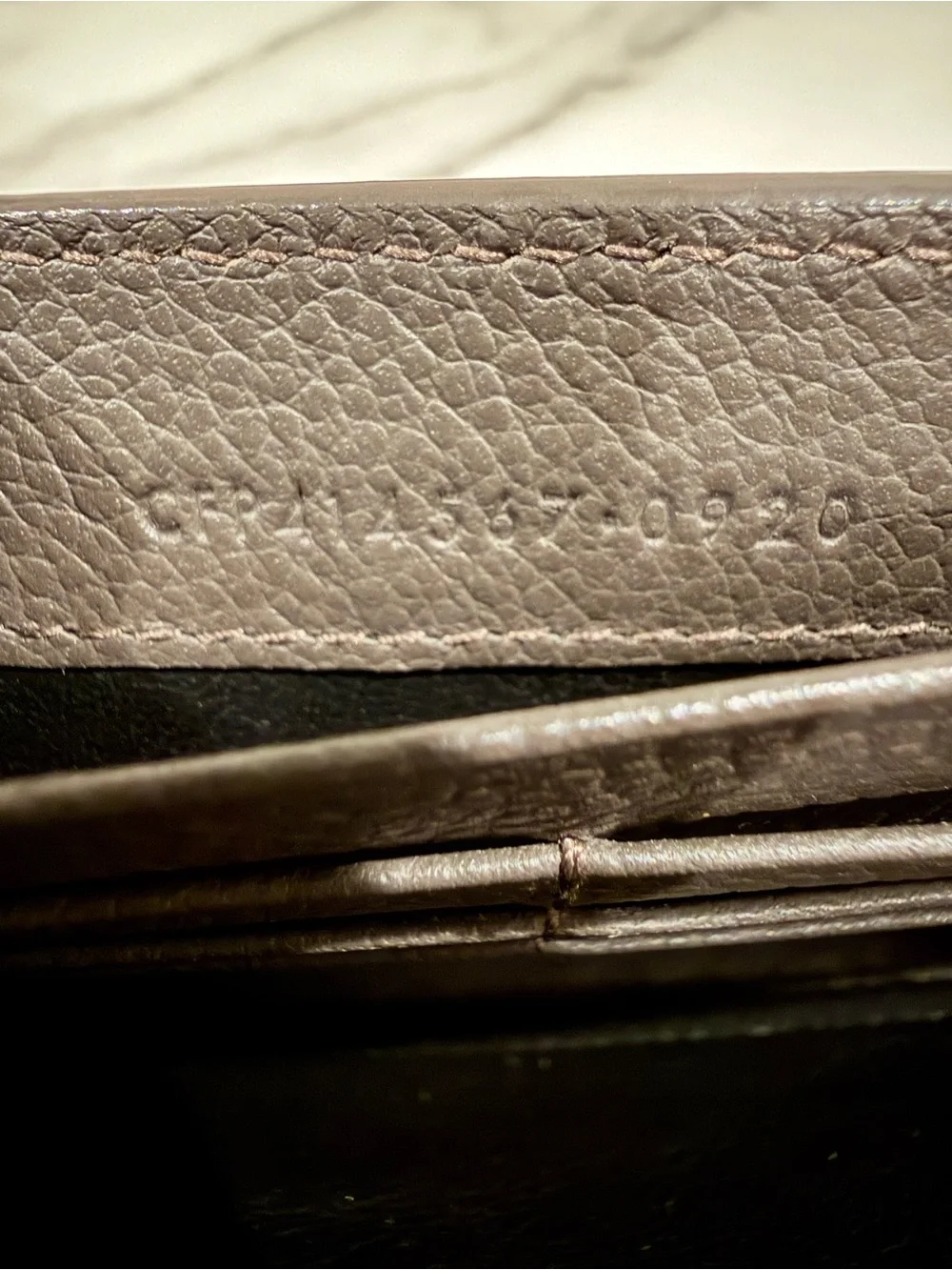 YSL Monogram Long  Wallet - Picture 16 of 17